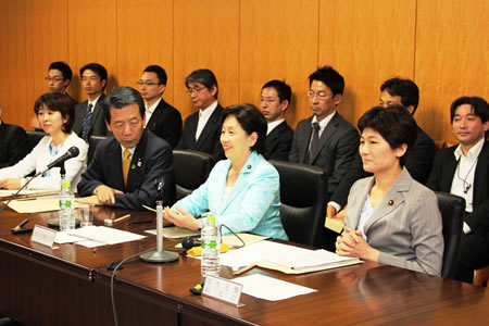 写真(2012年5月18日)