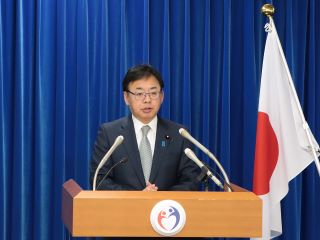 写真（上野　賢一郎）