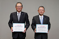 SGホールディングス（株）（右）栗和田代表取締役会長 （左）町田代表取締役社長