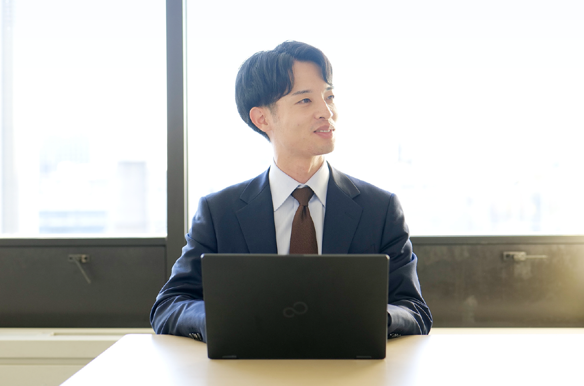 大臣官房　厚生科学課  課長補佐