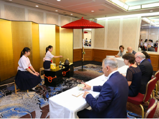 Japanese tea being served by local high school students