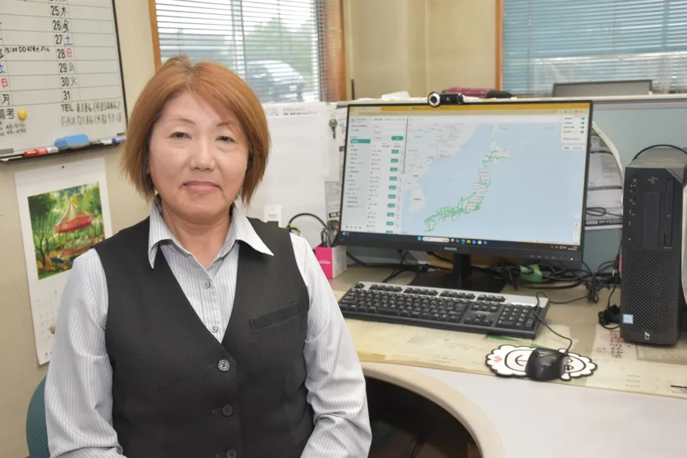 事務を担当する米沢孝子さん